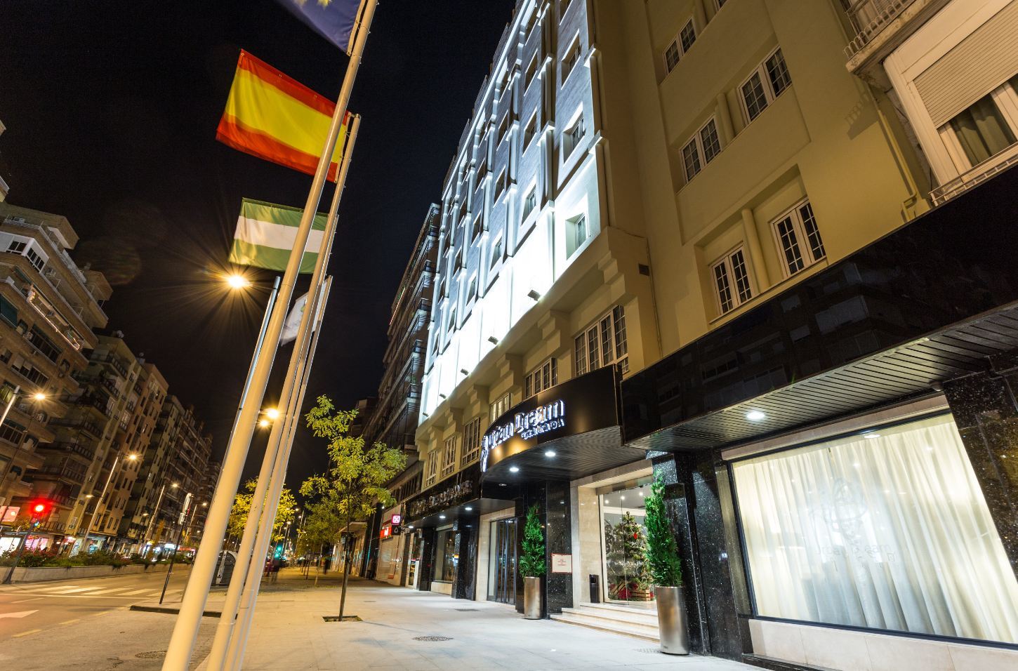 Dwo Urban Granada Hotell Exteriör bild