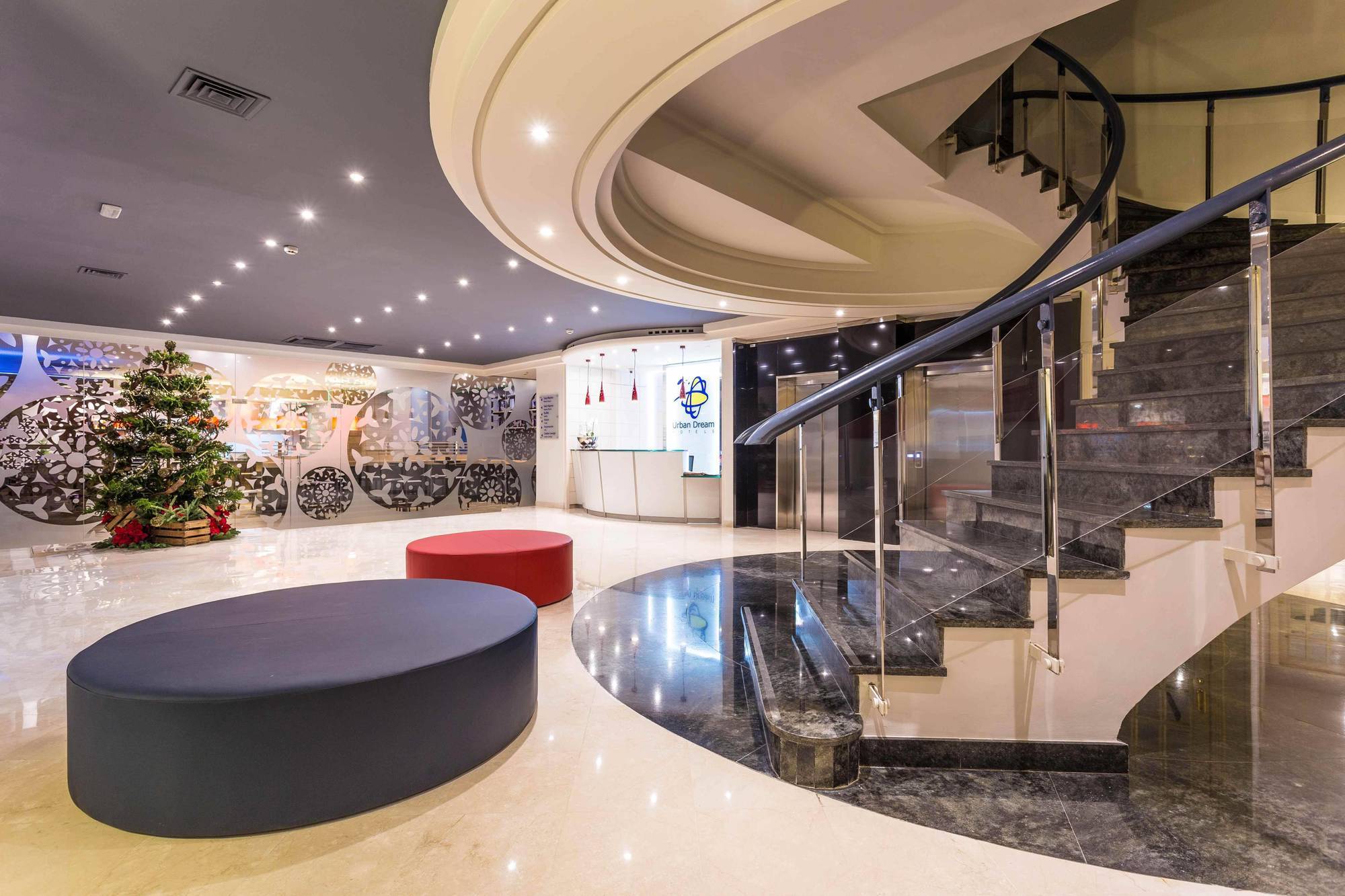 Dwo Urban Granada Hotell Exteriör bild